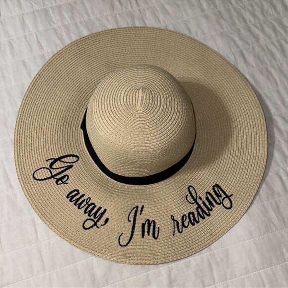 Ivory Black Ribbon Go Away, I’m Reading Floppy Hat - Picture 1 of 7